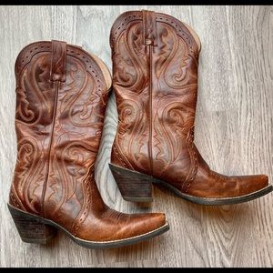 Ariat heritage western cowboy boots